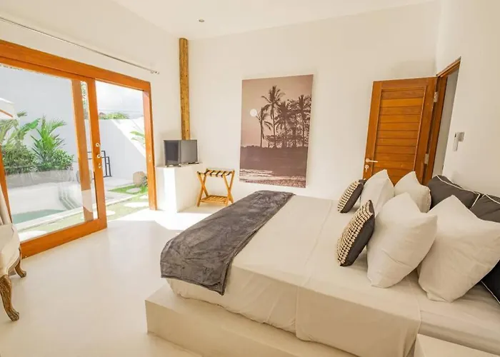 Luxury 2 Bedrooms Putih Pererenan Canggu